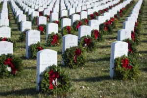 arlington_wreaths_95695-727x485