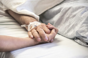 hospital_hold_hands