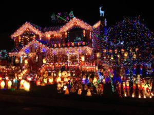 xmas_lights-1513358588-1047